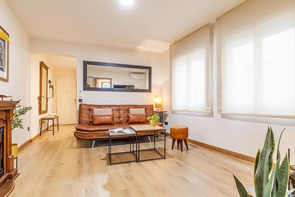 Apartamento Reformado Y Tranquilo Junto A Gran Via Мадрид Экстерьер фото